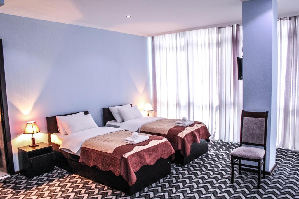 Royal Georgia Hotel Tbilisi Quarto foto