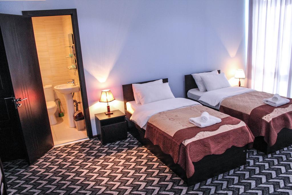 Royal Georgia Hotel Tbilisi Quarto foto