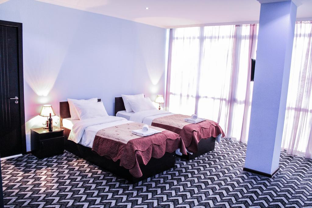 Royal Georgia Hotel Tbilisi Quarto foto